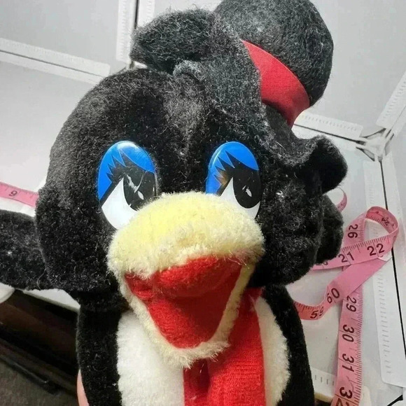 Sugar Loaf Penguin With Top Hat Plush 1997 13” - Picture 6 of 6